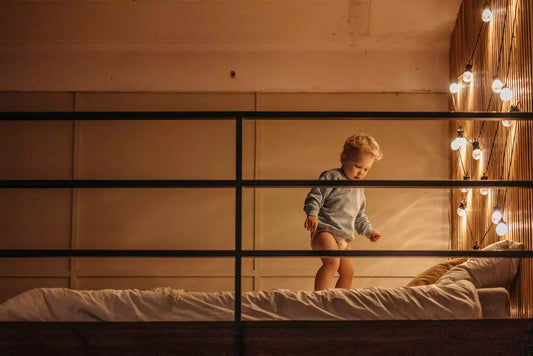 Nächtliches Einnässen: 7 Tipps, damit dein Kind nachts trocken wird
